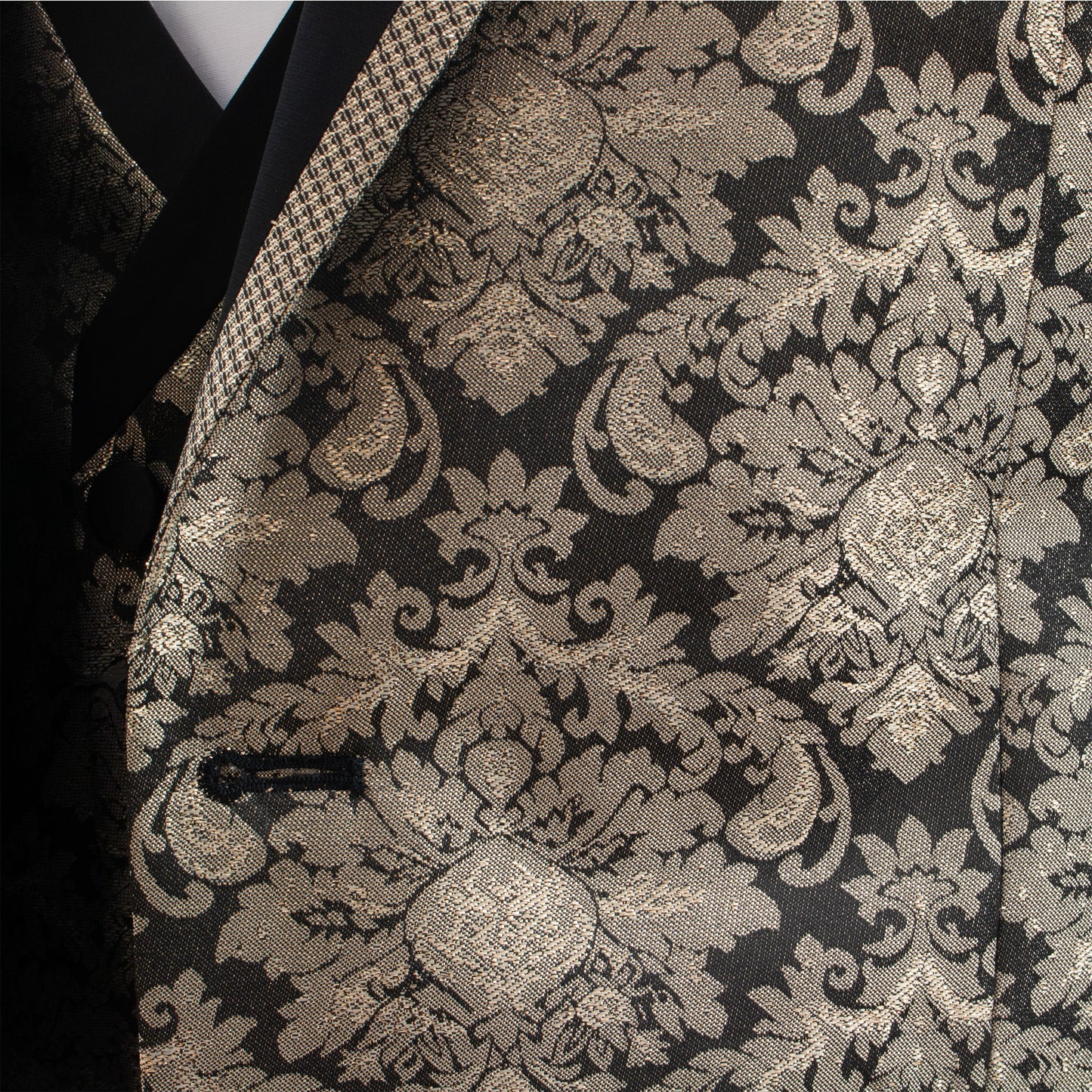 Tony Zenn Ceremony - Gold