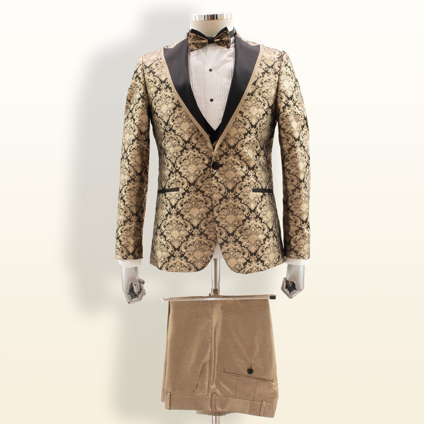 Tony Zenn Ceremony - Gold