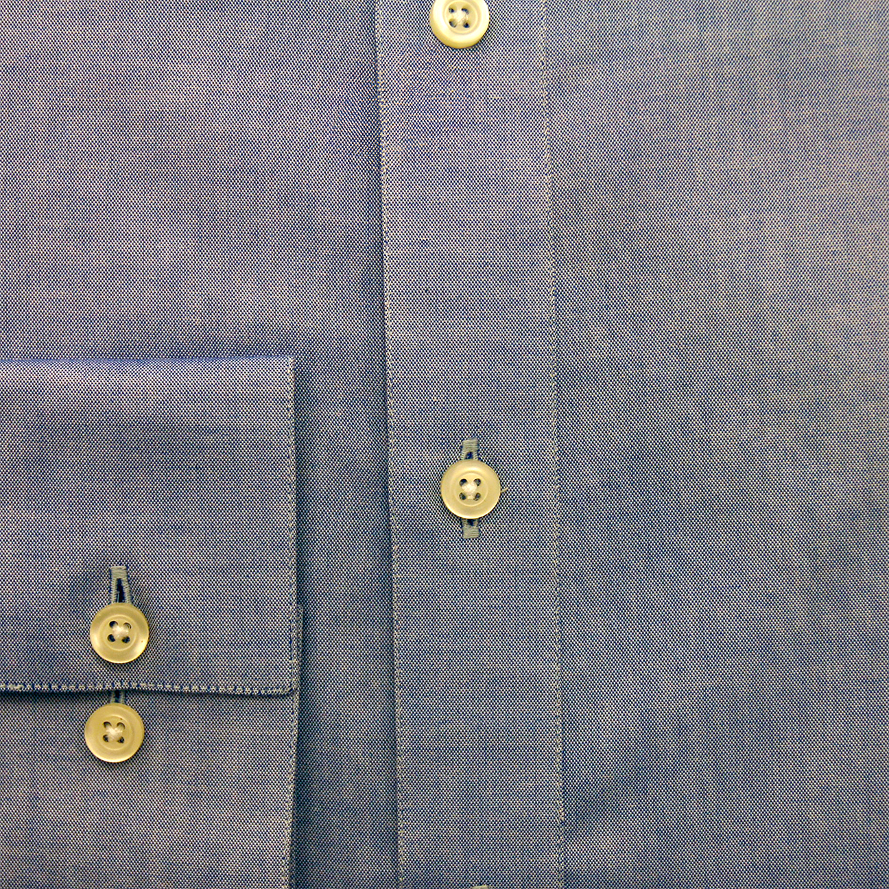 Chemise habillée bleue coupe moderne