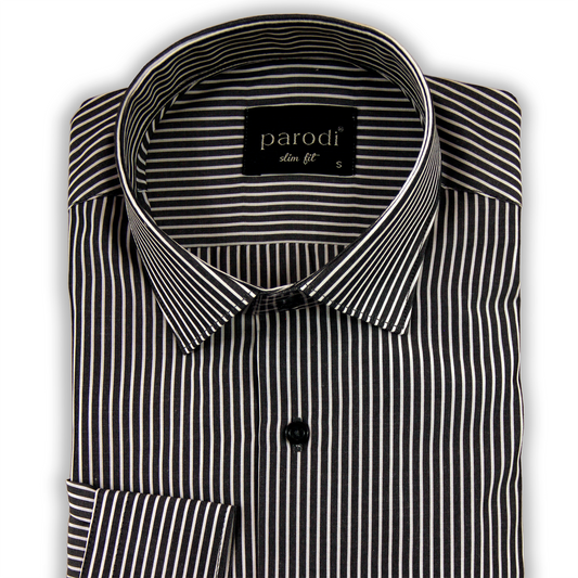 Chemise formelle coupe slim noire et blanche