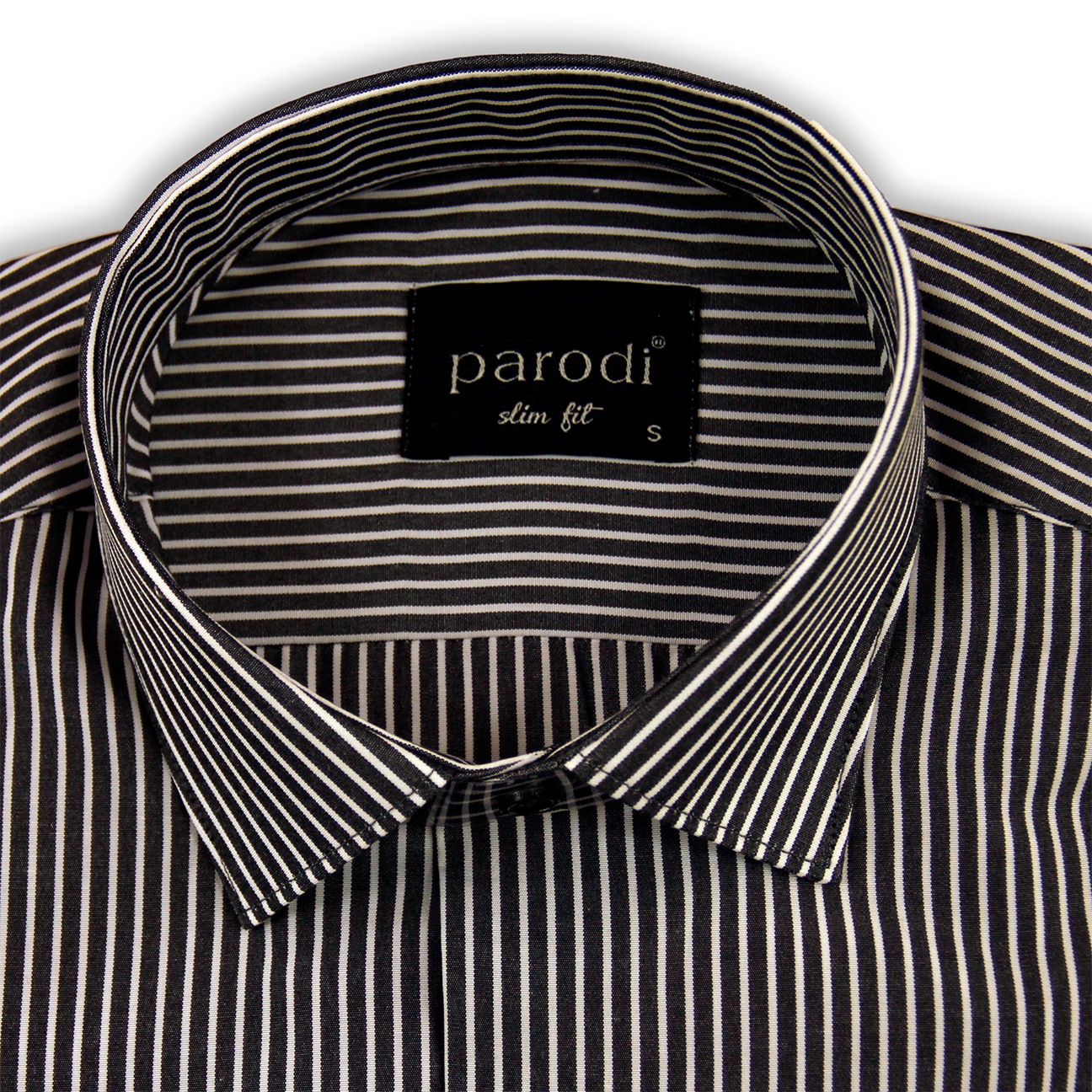 Chemise formelle coupe slim noire et blanche