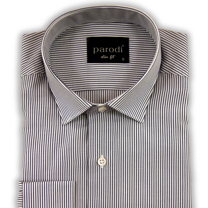 Chemise formelle bleue et blanche coupe slim