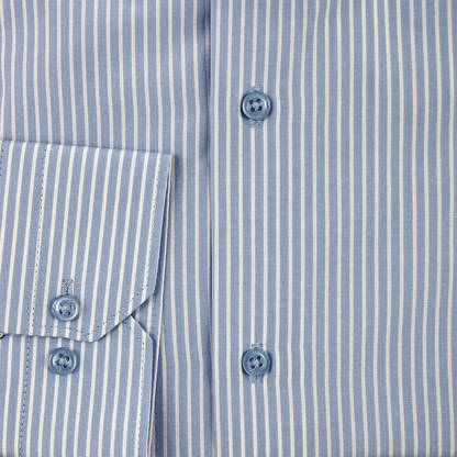 Chemise formelle bleue et blanche coupe slim